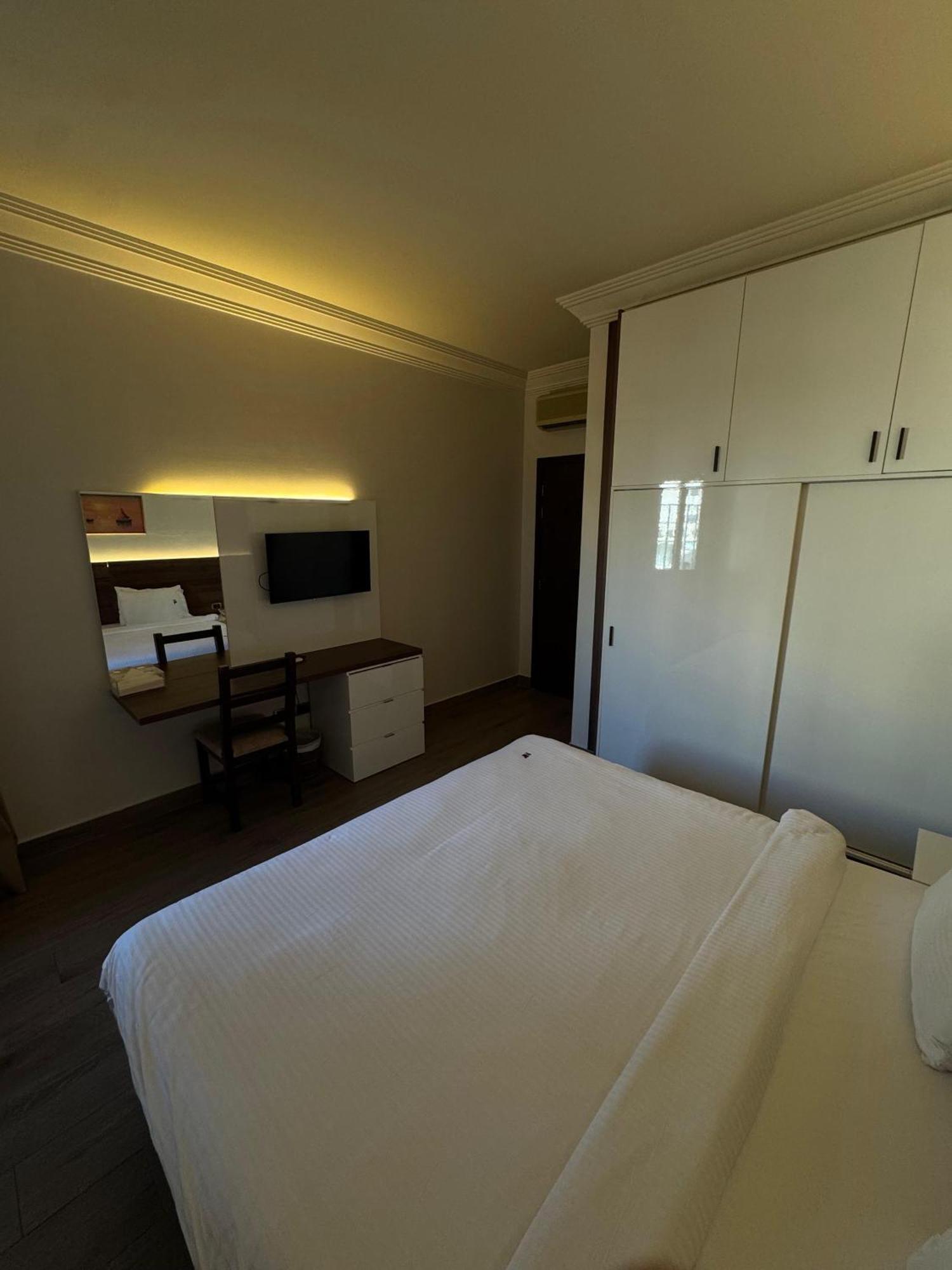 Ny Suites Bejrút Kültér fotó