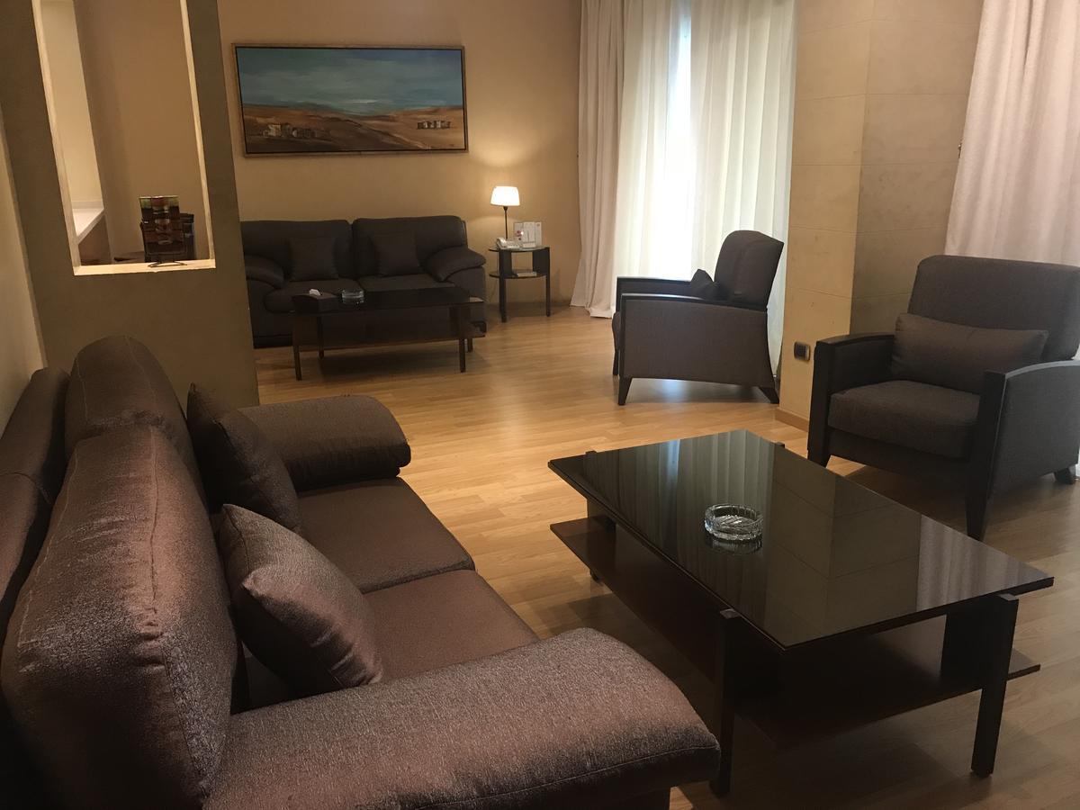 Ny Suites Bejrút Kültér fotó